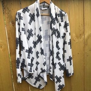 Cross patterned cardigan
